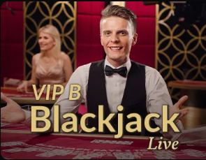 感情甜蜜，费尔明为女友加利亚多庆祝22岁生日